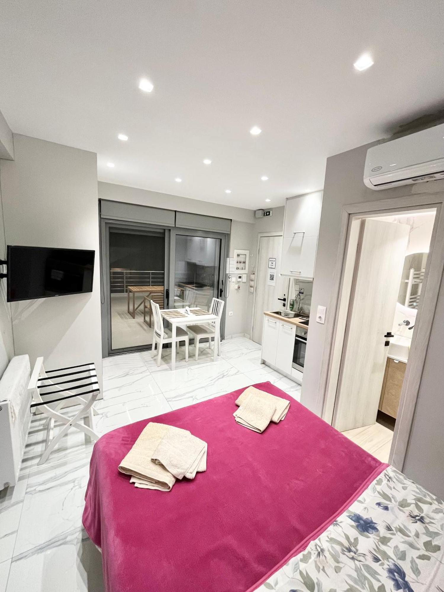 Blueline Apartment 2 Loutráki Exteriér fotografie